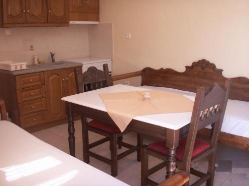 Kelenis Apartments Καρτεράδος Εξωτερικό φωτογραφία
